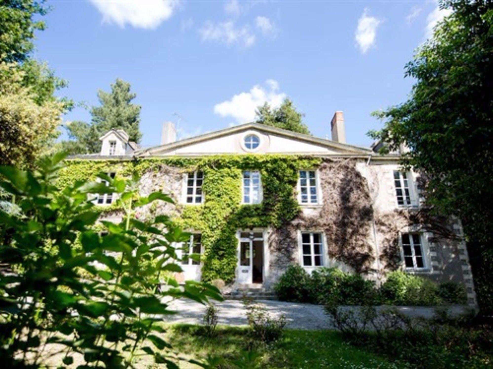 Bed and Breakfast La Guilbaudiere à Saint-Herblain Extérieur photo